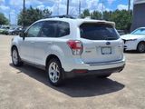 Used 2017 Subaru Forester 2.5i Touring image 3