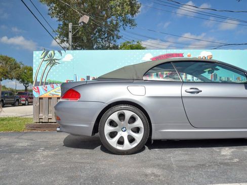 Used 2005 BMW 645Ci Convertible image 32