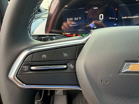 New 2026 Chevrolet Equinox EV LT FWD image 15