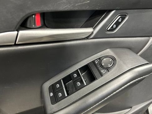 Used 2023 MAZDA CX-30 AWD 2.5 S w/ Select Package image 22