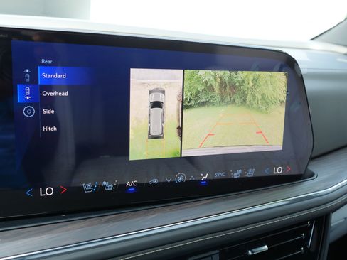 New 2025 Chevrolet Tahoe Premier image 25