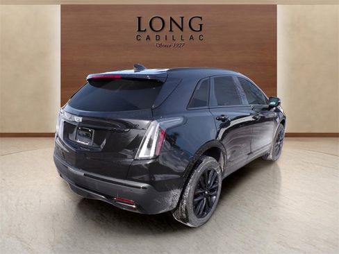 New 2026 Cadillac XT5 Sportv w/ LPO, Onyx Lite Package image 5