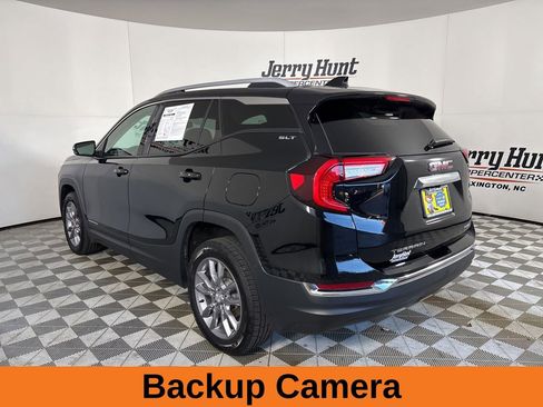 Used 2022 GMC Terrain SLT image 7