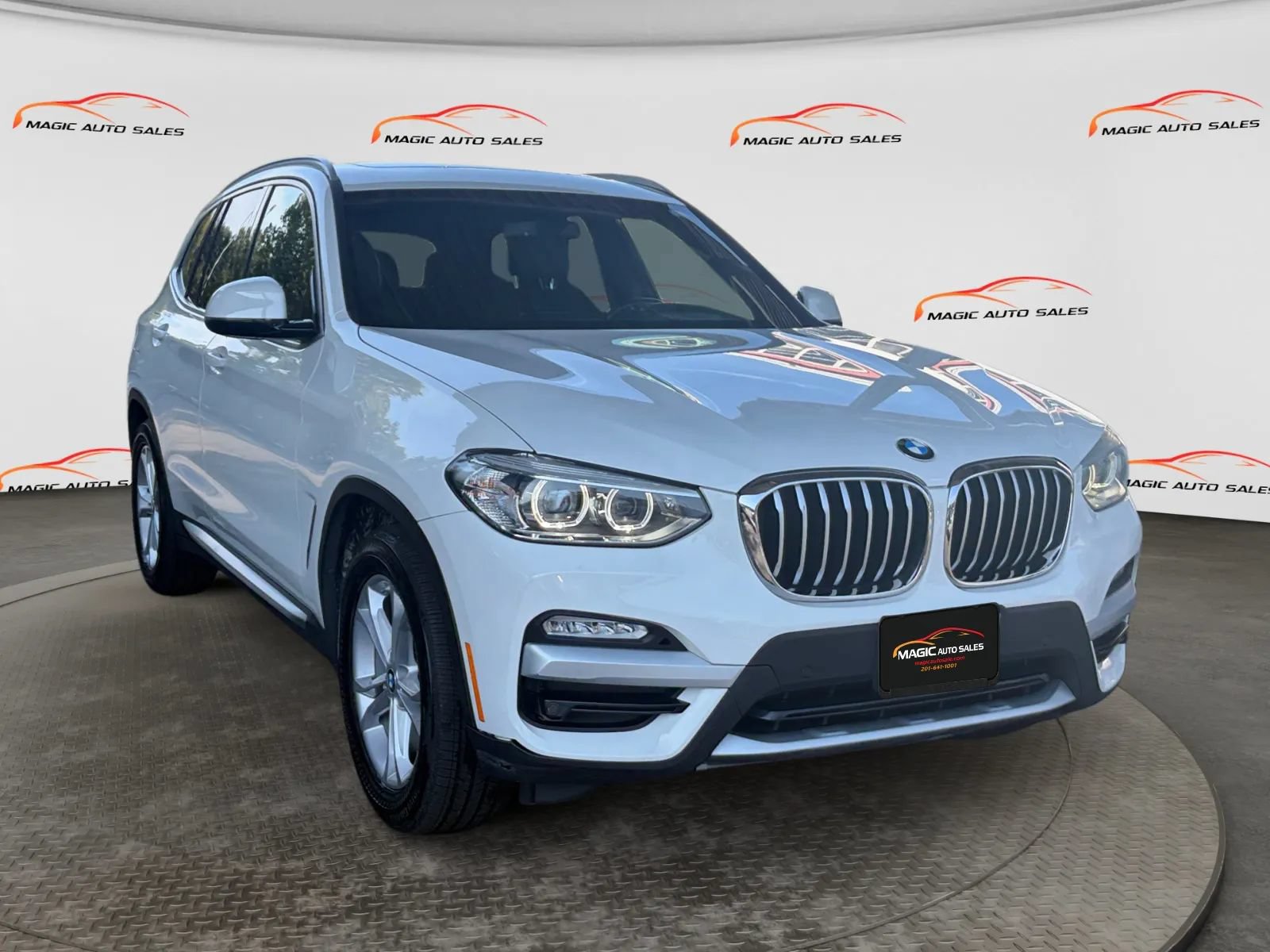 Used 2018 BMW X3 xDrive30i w/ Convenience Package AWD/4WD image 5
