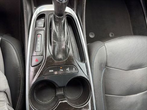 Used 2018 Chevrolet Volt Premier w/ Driver Confidence Package image 19