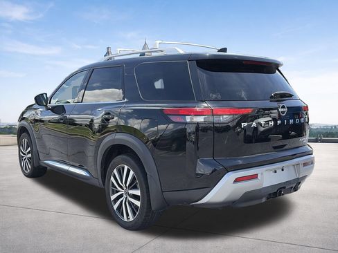 Certified 2022 Nissan Pathfinder Platinum w/ Cargo Package AWD/4WD image 5