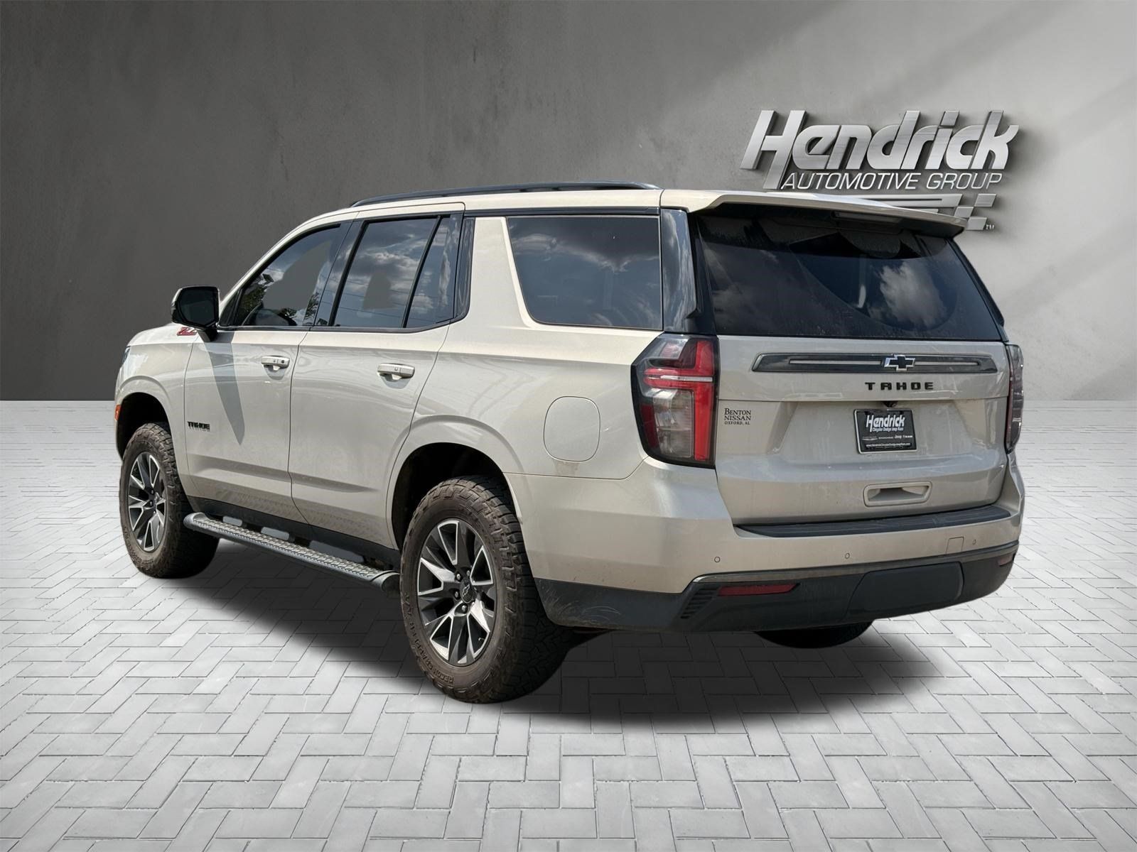 Used 2022 Chevrolet Tahoe Z71 w/ Luxury Package AWD/4WD image 8