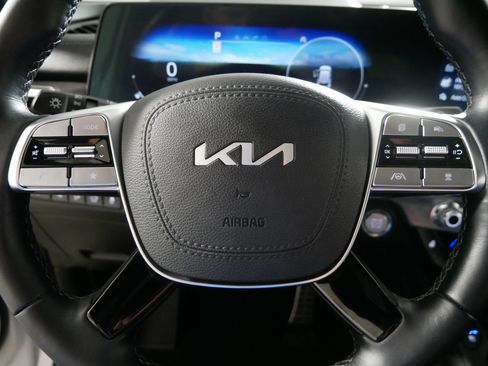 Used 2025 Kia Telluride SX X-Line AWD/4WD image 25