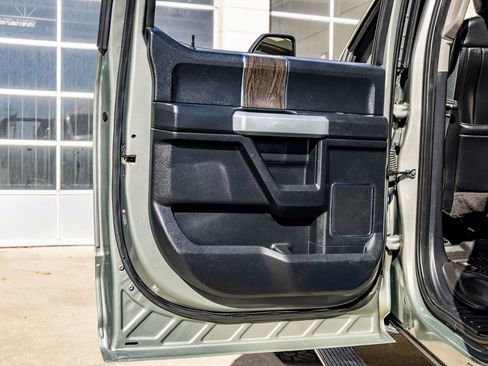 Used 2020 Ford F250 Lariat image 35