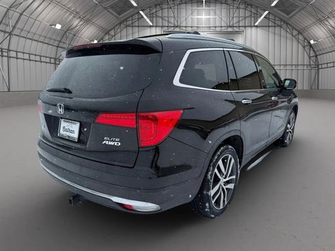 Used 2017 Honda Pilot Elite image 5