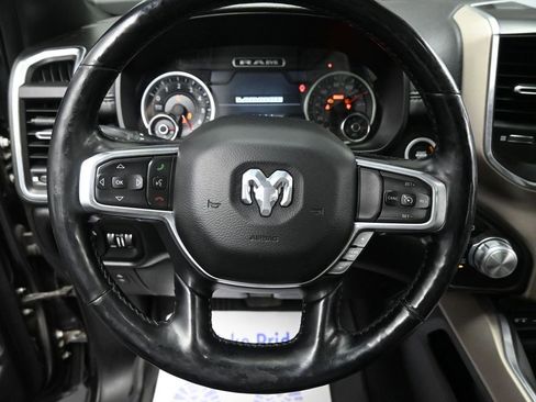 Used 2019 RAM 1500 Laramie image 31