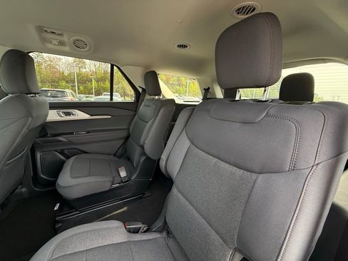 New 2026 Ford Explorer Active image 27