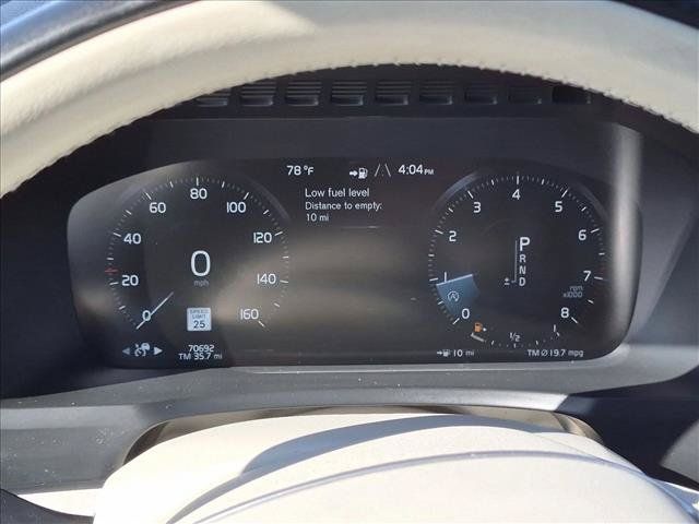 Used 2022 Volvo XC90 T5 Momentum AWD/4WD image 10