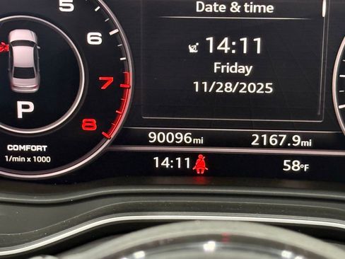 Used 2017 Audi A4 2.0T Premium Plus w/ Premium Plus Package image 33