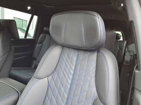 New 2026 Cadillac Escalade IQL Luxury image 11