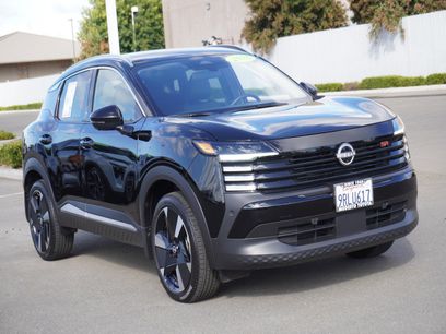 Used 2025 Nissan Kicks SR