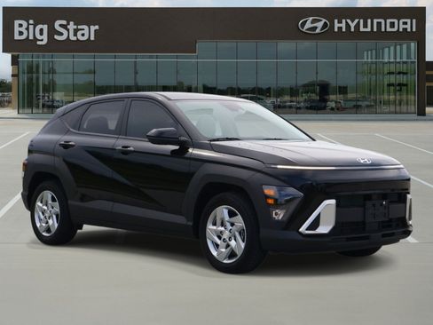 Used 2026 Hyundai Kona SE FWD image 6