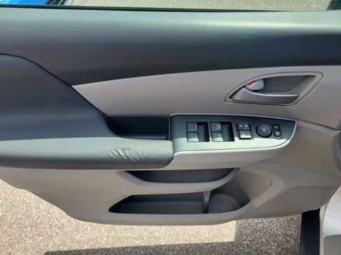 Used 2013 Honda Odyssey EX-L image 34
