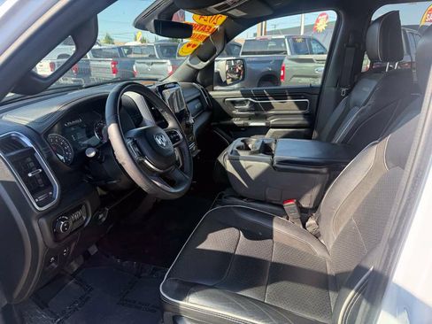 Used 2025 RAM 1500 Laramie AWD/4WD image 10
