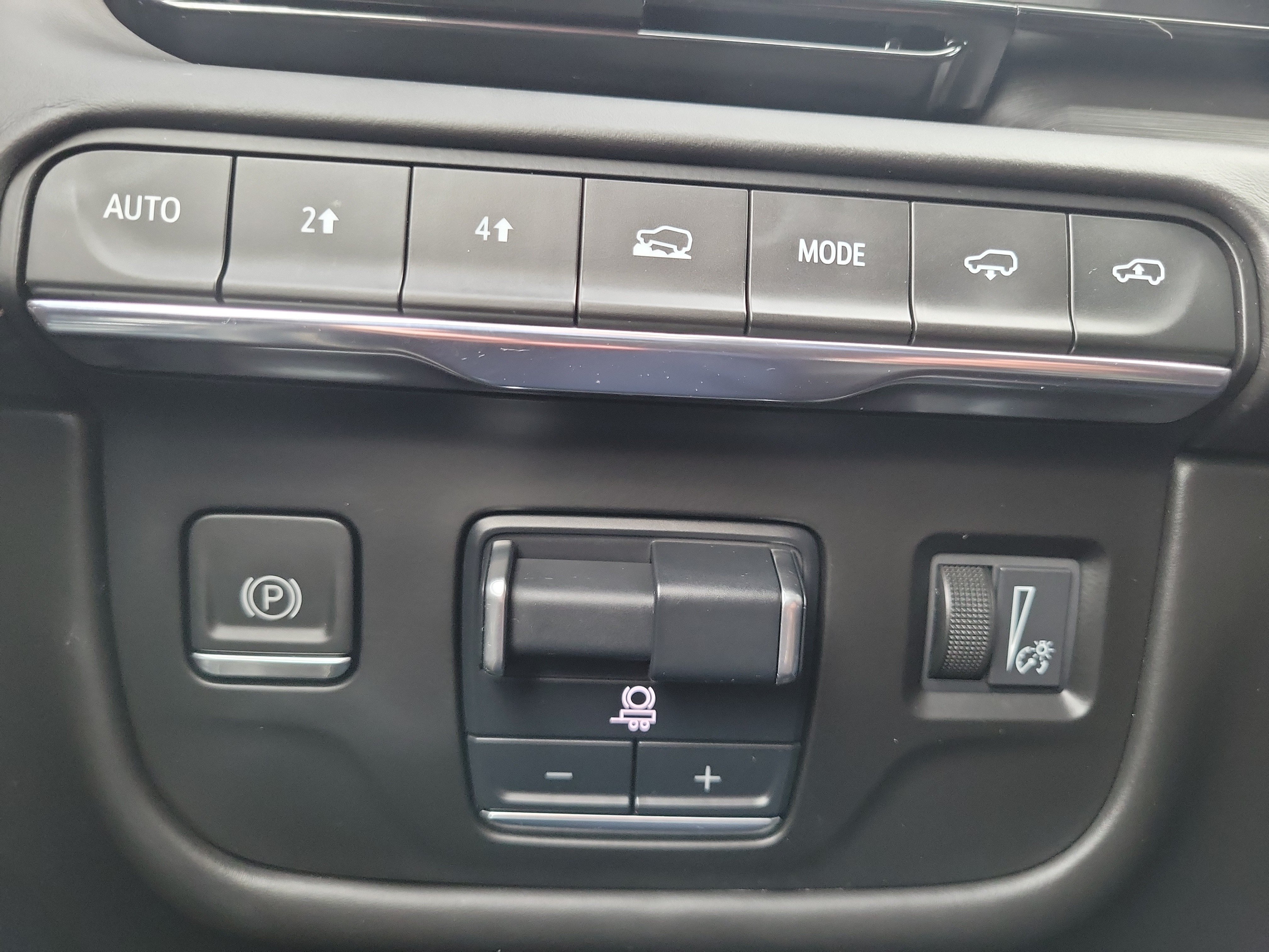 Used 2023 Cadillac Escalade Sport Platinum AWD/4WD image 32