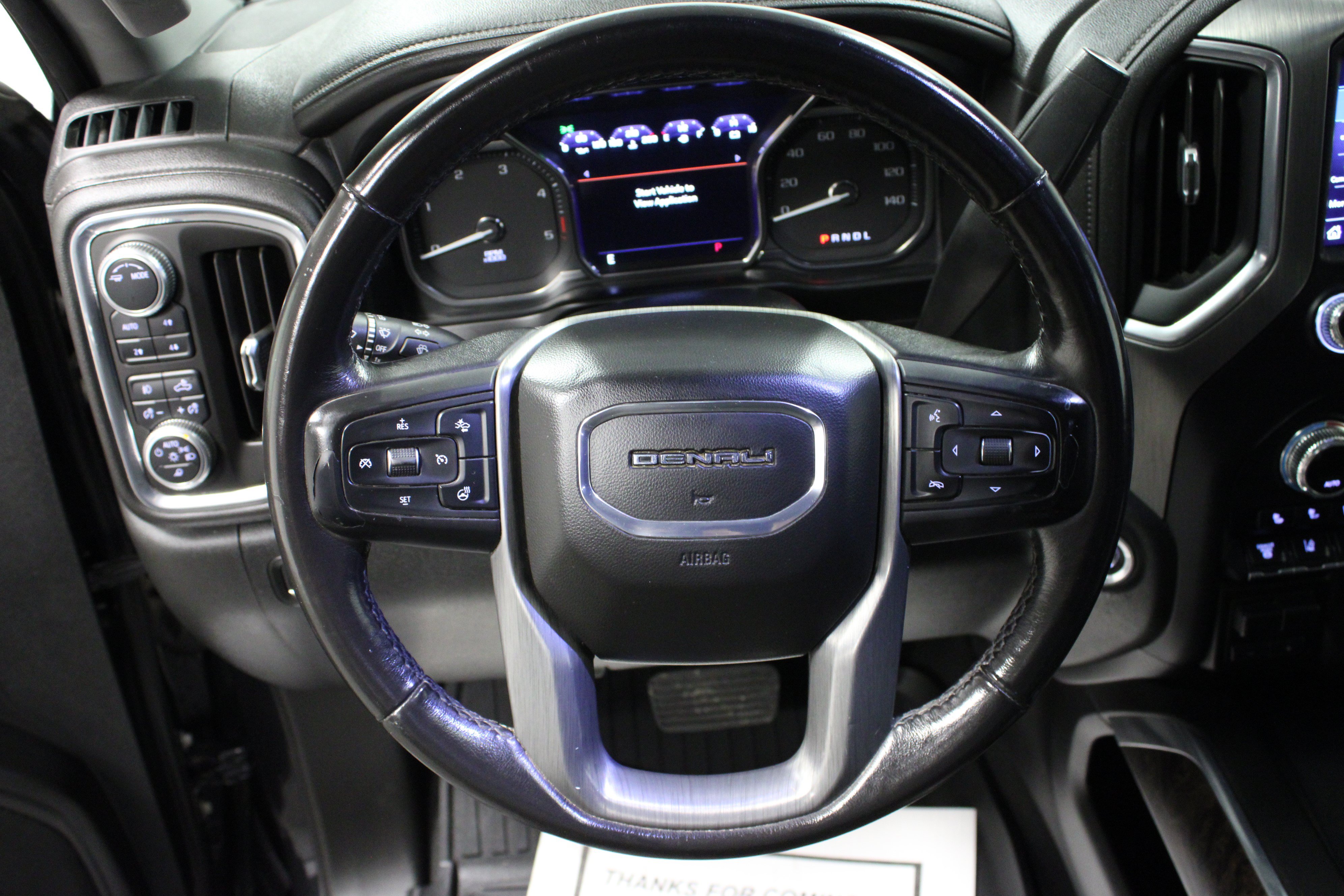 Used 2020 GMC Sierra 2500 Denali w/ Denali Ultimate Package AWD/4WD image 17