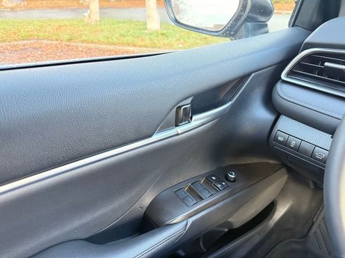 Used 2024 Toyota Camry XLE image 29