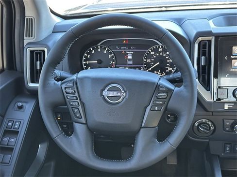 New 2026 Nissan Frontier SV image 18