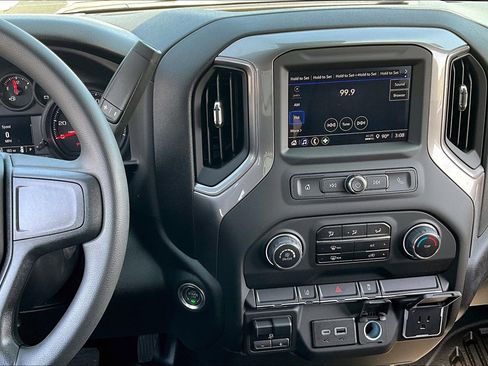 New 2025 Chevrolet Silverado 2500 W/T w/ WT Convenience Package image 7