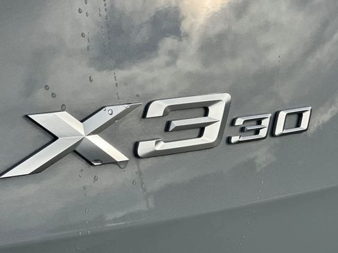 Used 2025 BMW X3 xDrive30i w/ Premium Package image 33