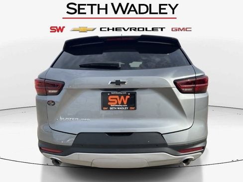 New 2026 Chevrolet Blazer LT w/ Convenience Package AWD/4WD image 4