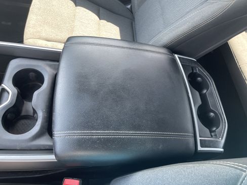 Used 2022 RAM 1500 Lone Star AWD/4WD image 30
