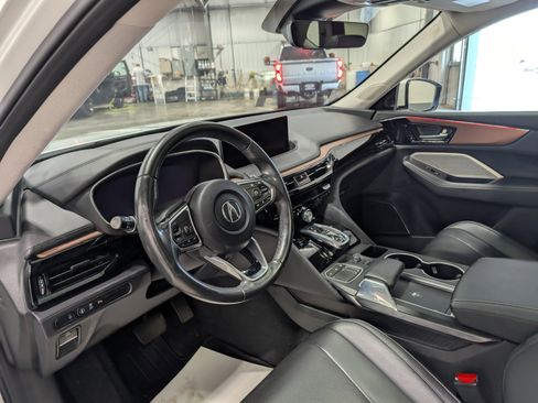 Used 2022 Acura MDX SH-AWD w/ Technology Package image 15