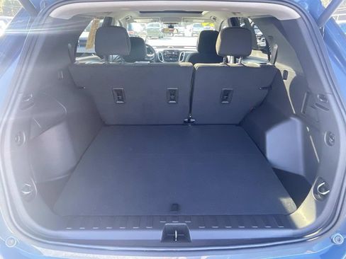 Used 2024 Chevrolet Equinox LT image 11