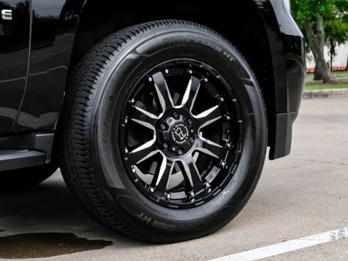 Used 2020 Chevrolet Tahoe LT RWD image 58