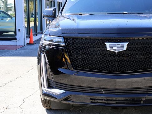 Used 2021 Cadillac Escalade Premium Luxury Platinum image 20