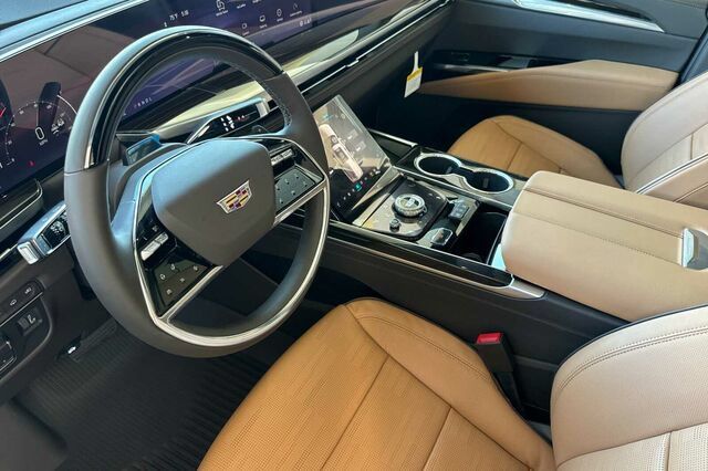 New 2026 Cadillac Escalade Luxury w/ Touring Package AWD/4WD image 10