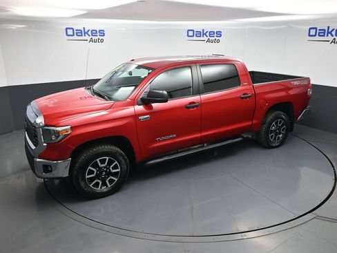 Used 2018 Toyota Tundra SR5 w/ TRD Off Road Package AWD/4WD image 50
