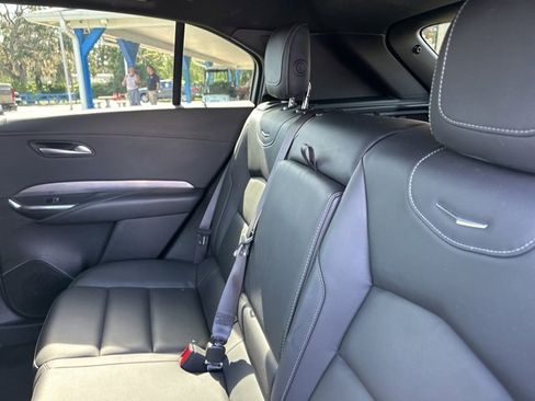 Used 2024 Cadillac XT4 Premium Luxury image 34