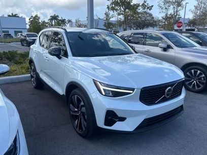 Used 2023 Volvo XC40 B5 Ultimate w/ Protection Package Premier