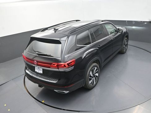 New 2026 Volkswagen Atlas SE FWD image 19