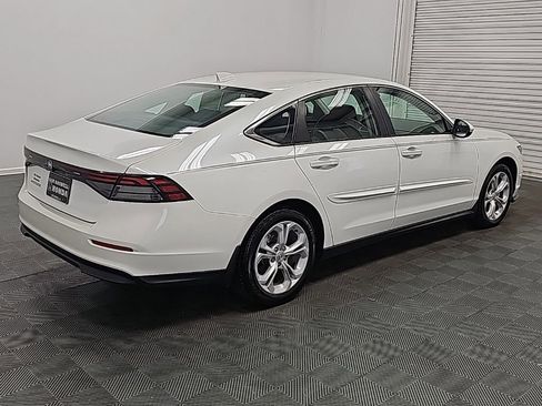 Used 2023 Honda Accord LX image 9