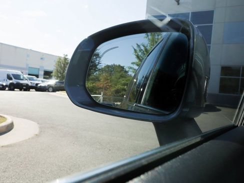 Used 2020 Volvo XC90 T5 Momentum w/ Protection Package image 64