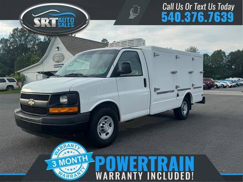 Used 2014 Chevrolet Express 3500 image 1