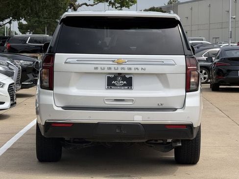 Used 2021 Chevrolet Suburban LT w/ LT Signature Package RWD image 5