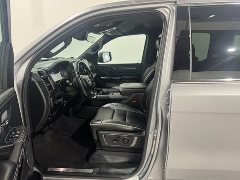 Used 2022 RAM 1500 Limited w/ Off-Road Group AWD/4WD image 14