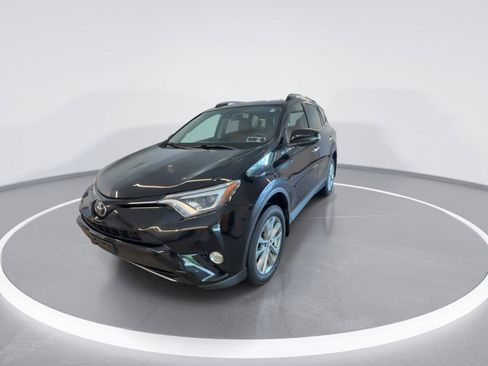 Used 2017 Toyota RAV4 Limited AWD/4WD image 3
