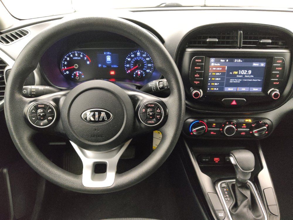 Used 2020 Kia Soul LX FWD image 22