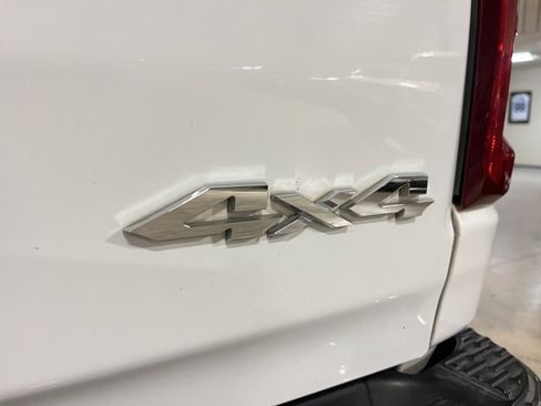 Used 2025 RAM 1500 Laramie image 32