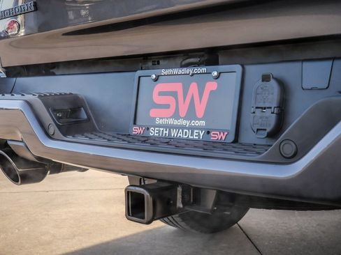 New 2026 RAM 1500 4x4 Crew Cab image 11