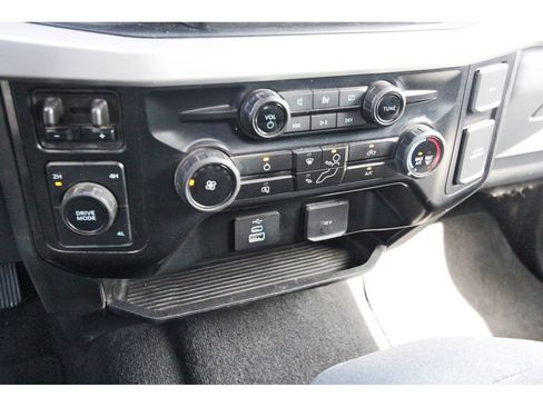 Used 2024 Ford F250 XLT image 17